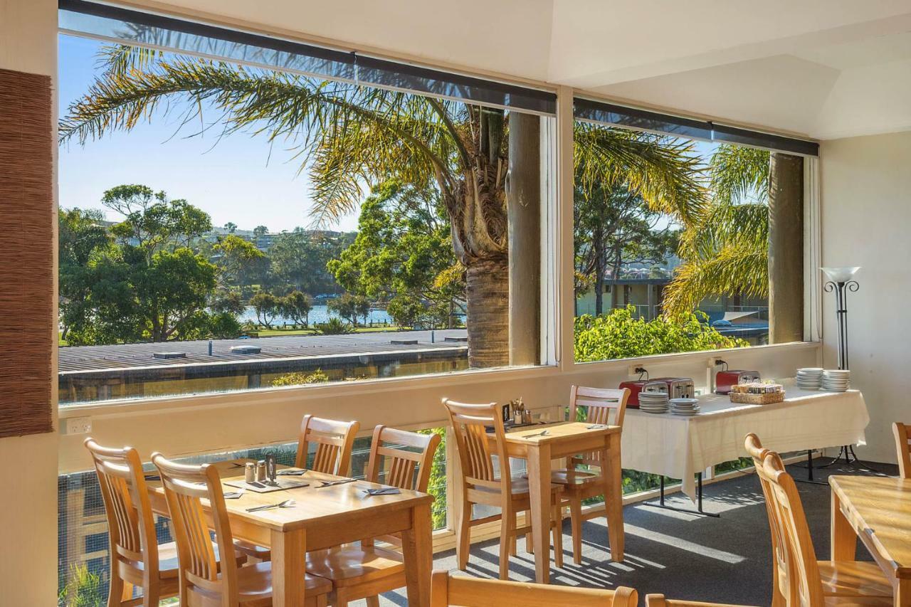 Black Dolphin Motel & Apartments Merimbula Exterior photo