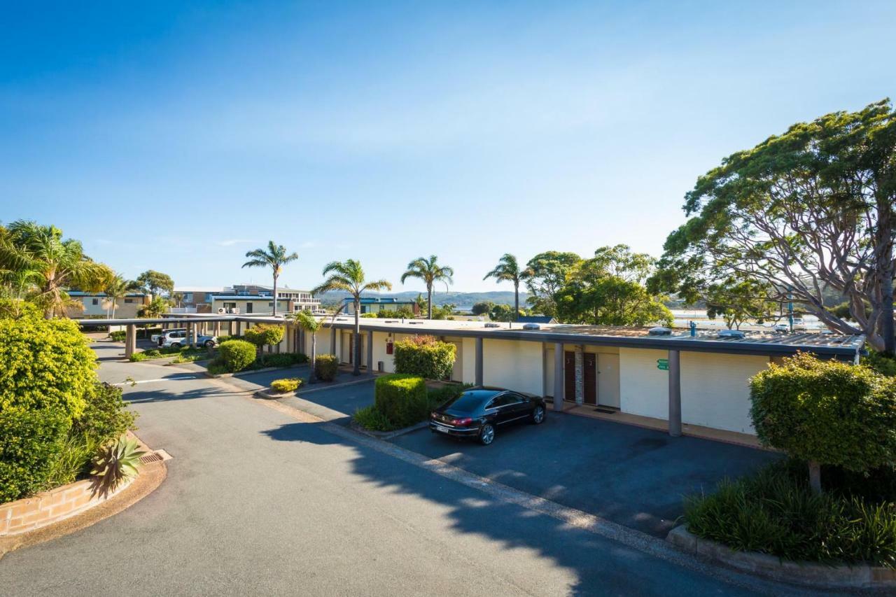 Black Dolphin Motel & Apartments Merimbula Exterior photo